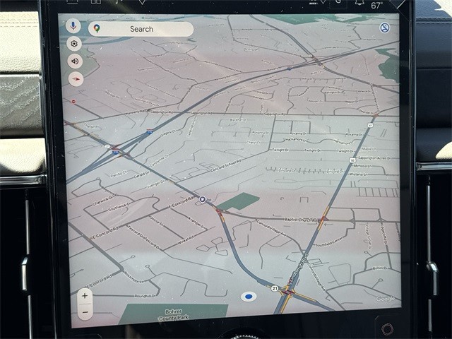 GMC Yukon XL Vehicle Full-screen Gallery Image 18