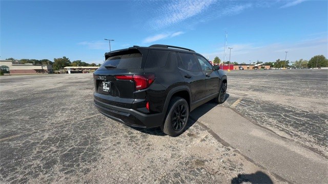 GMC Terrain Vehicle Full-screen Gallery Image 08