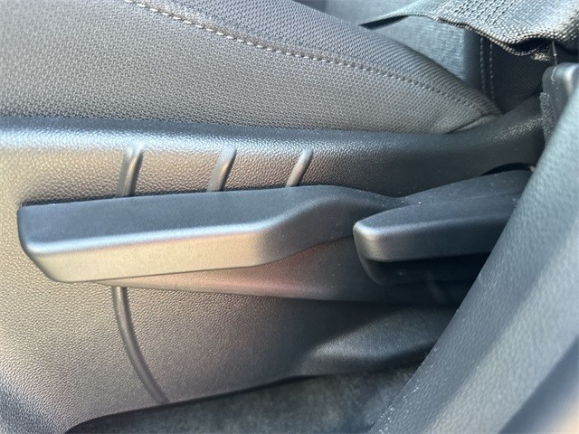 GMC Terrain Vehicle Full-screen Gallery Image 12