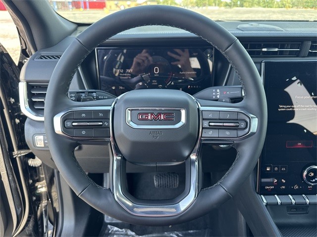 GMC Terrain Vehicle Full-screen Gallery Image 14