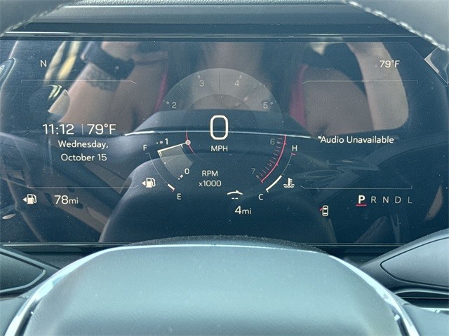 GMC Terrain Vehicle Full-screen Gallery Image 15