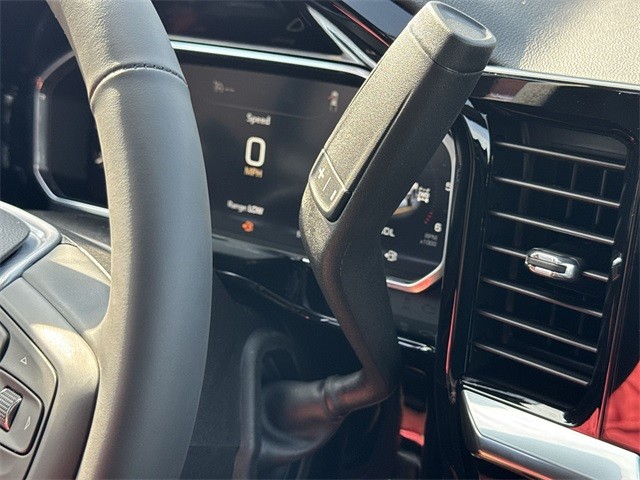 GMC Sierra 1500 Vehicle Full-screen Gallery Image 20