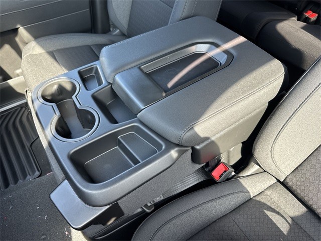 GMC Sierra 1500 Vehicle Full-screen Gallery Image 21