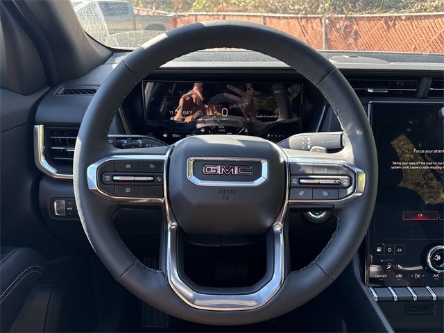 GMC Terrain Vehicle Full-screen Gallery Image 14