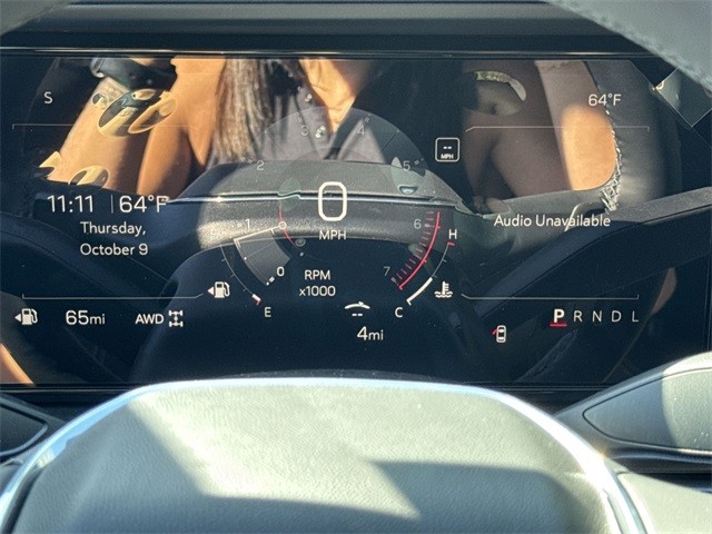 GMC Terrain Vehicle Full-screen Gallery Image 15