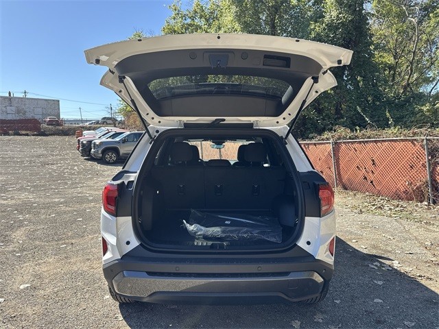 GMC Terrain Vehicle Full-screen Gallery Image 24