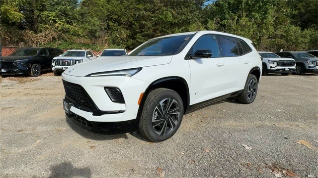 Buick Enclave Vehicle Full-screen Gallery Image 04