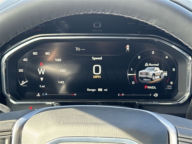 GMC Sierra 1500 Vehicle Full-screen Gallery Image 15