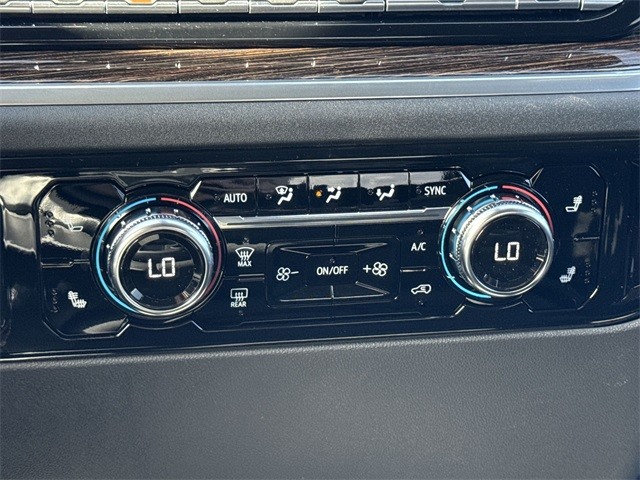 GMC Sierra 1500 Vehicle Full-screen Gallery Image 19