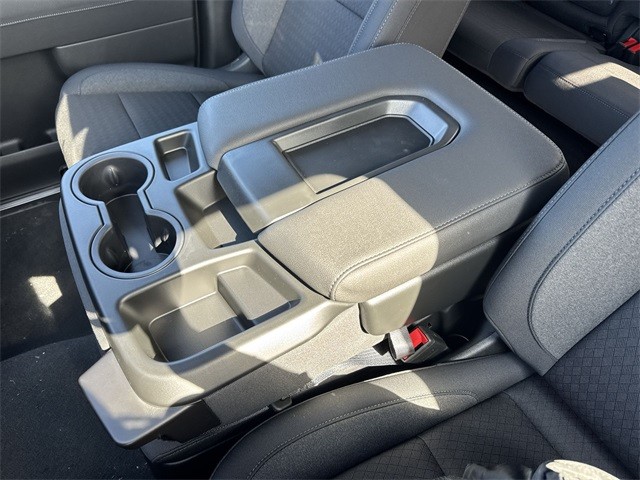 GMC Sierra 1500 Vehicle Full-screen Gallery Image 21