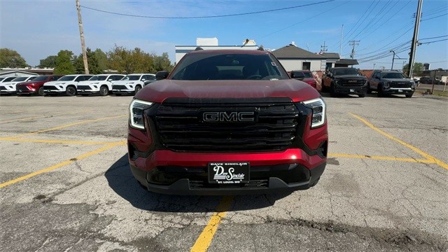 GMC Terrain Vehicle Full-screen Gallery Image 03