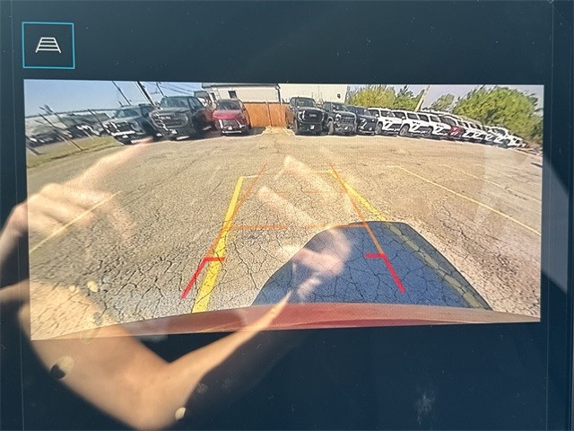 GMC Terrain Vehicle Full-screen Gallery Image 17