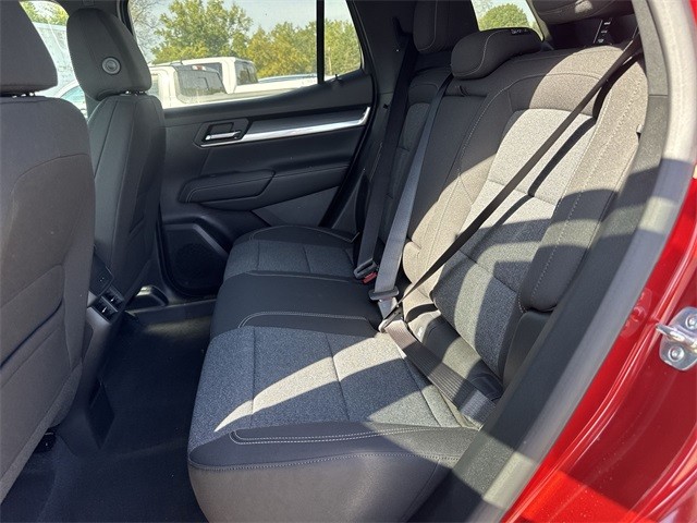 GMC Terrain Vehicle Full-screen Gallery Image 22