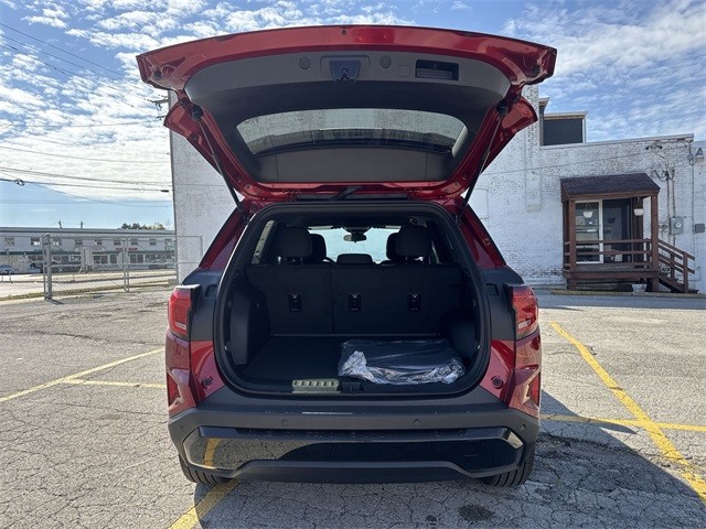 GMC Terrain Vehicle Full-screen Gallery Image 23