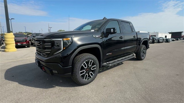 GMC Sierra 1500 Vehicle Full-screen Gallery Image 04