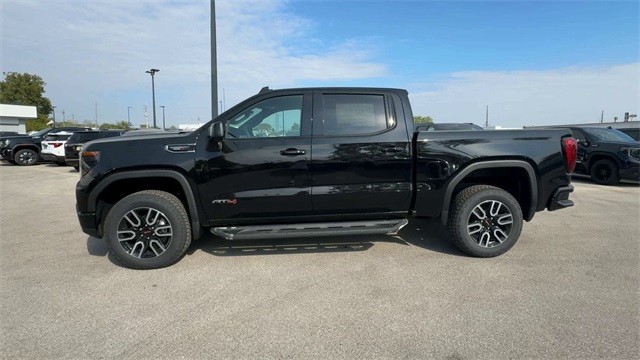 GMC Sierra 1500 Vehicle Full-screen Gallery Image 05