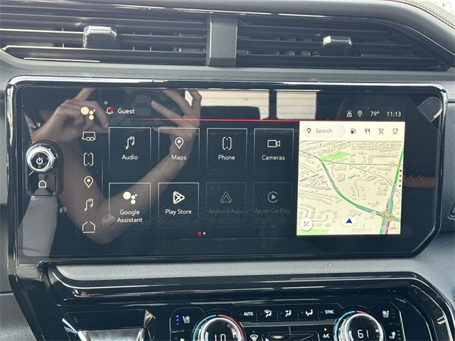 GMC Sierra 1500 Vehicle Full-screen Gallery Image 16