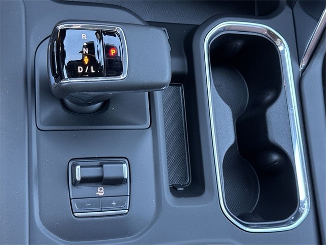 GMC Sierra 1500 Vehicle Full-screen Gallery Image 20