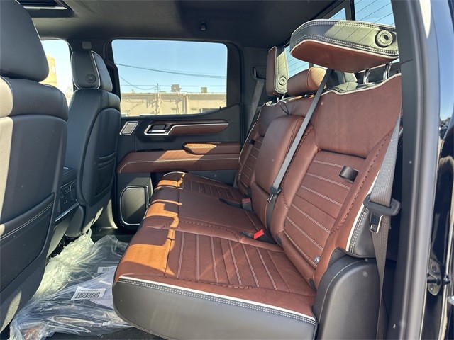 GMC Sierra 1500 Vehicle Full-screen Gallery Image 23