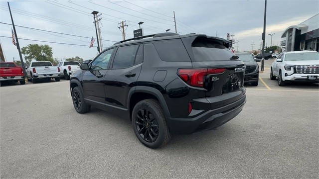 GMC Terrain Vehicle Full-screen Gallery Image 06