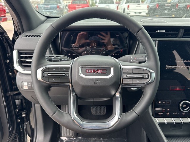 GMC Terrain Vehicle Full-screen Gallery Image 14