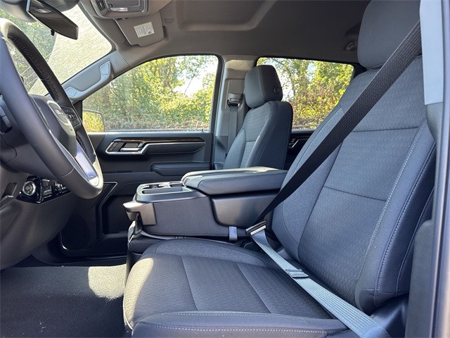 GMC Sierra 1500 Vehicle Full-screen Gallery Image 11