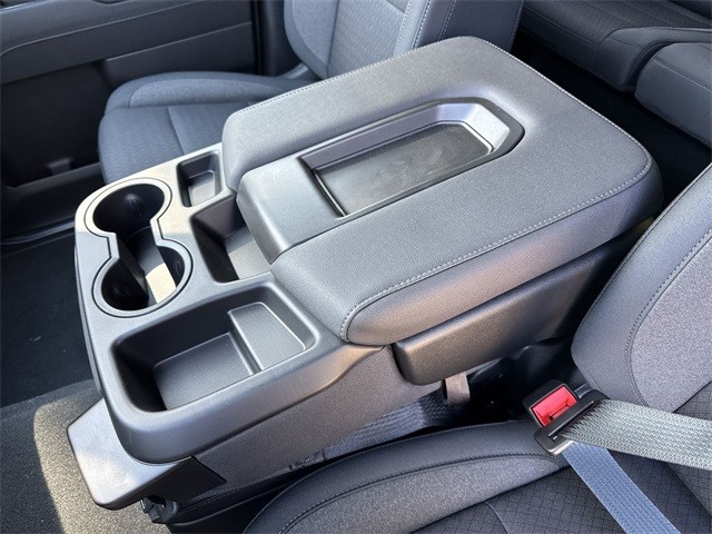 GMC Sierra 1500 Vehicle Full-screen Gallery Image 21