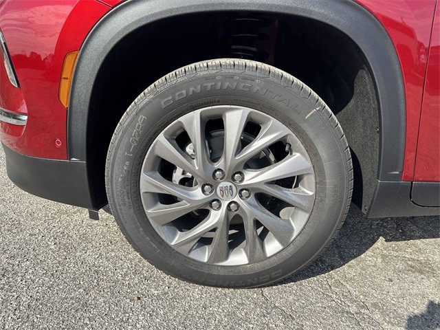 Buick Enclave Vehicle Full-screen Gallery Image 10