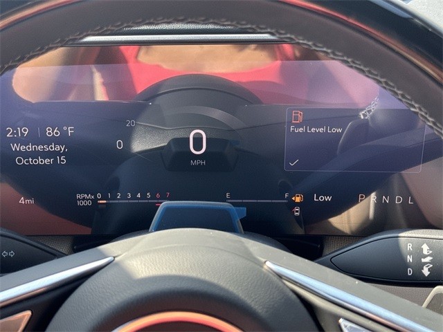 Buick Enclave Vehicle Full-screen Gallery Image 15