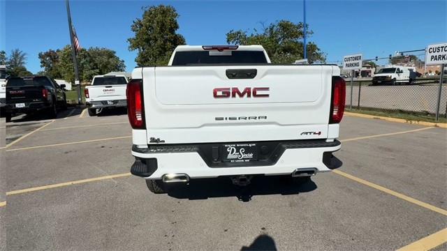 GMC Sierra 1500 Vehicle Full-screen Gallery Image 07