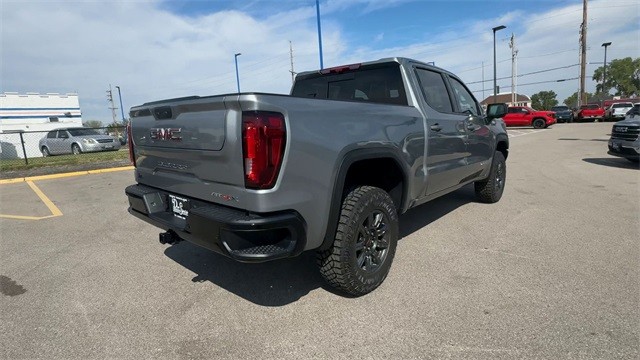 GMC Sierra 1500 Vehicle Full-screen Gallery Image 08