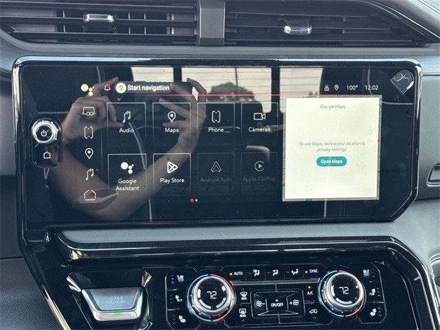 GMC Sierra 1500 Vehicle Full-screen Gallery Image 16