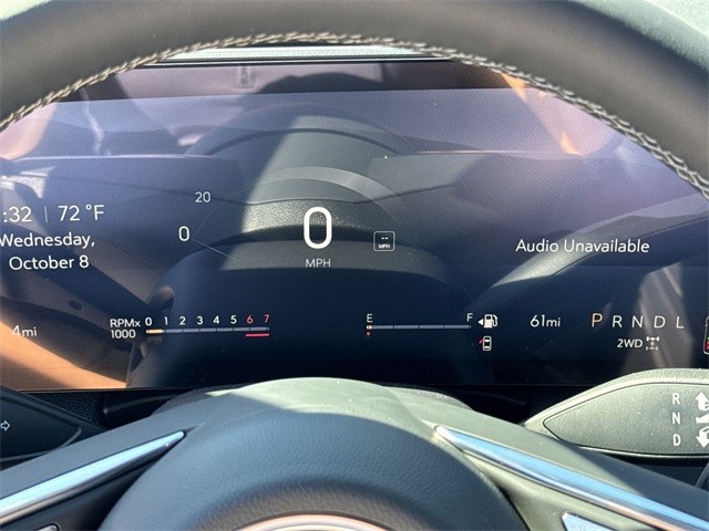 Buick Enclave Vehicle Full-screen Gallery Image 15