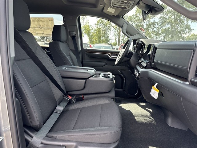 GMC Sierra 1500 Vehicle Full-screen Gallery Image 24