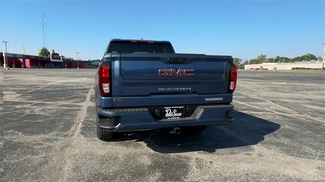GMC Sierra 1500 Vehicle Full-screen Gallery Image 07
