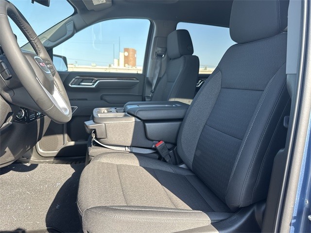 GMC Sierra 1500 Vehicle Full-screen Gallery Image 11