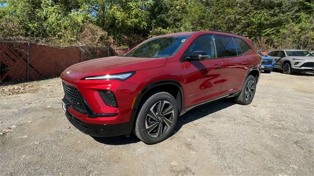 Buick Enclave Vehicle Full-screen Gallery Image 04