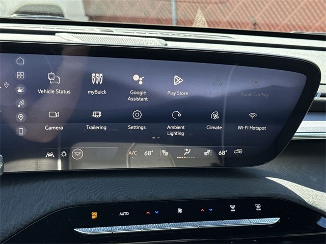 Buick Enclave Vehicle Full-screen Gallery Image 16