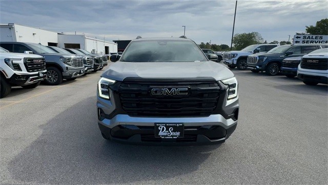 GMC Terrain Vehicle Full-screen Gallery Image 03