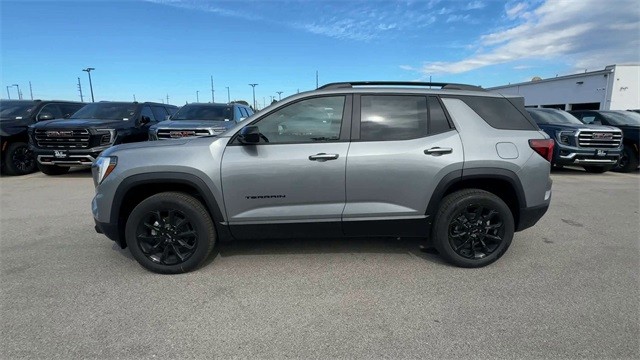 GMC Terrain Vehicle Full-screen Gallery Image 05