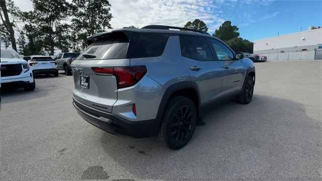 GMC Terrain Vehicle Full-screen Gallery Image 08