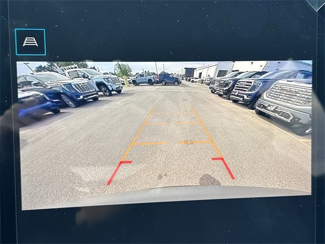 GMC Terrain Vehicle Full-screen Gallery Image 17