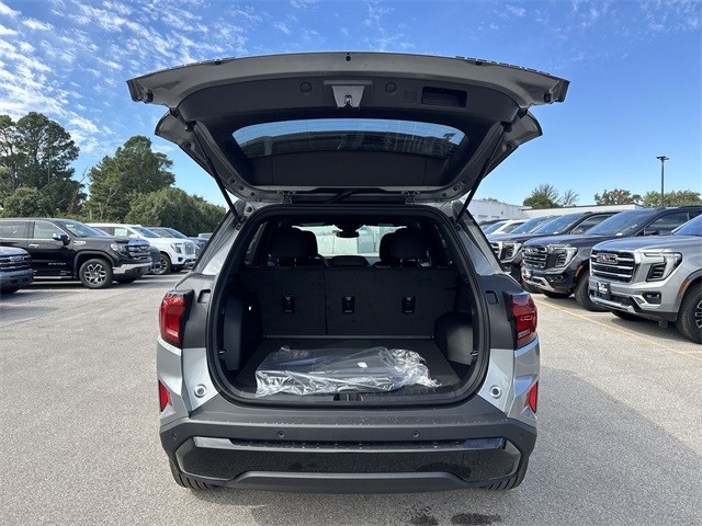 GMC Terrain Vehicle Full-screen Gallery Image 24