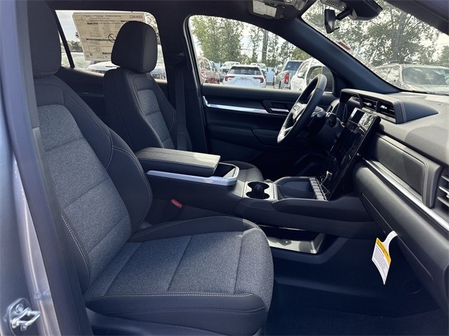 GMC Terrain Vehicle Full-screen Gallery Image 25