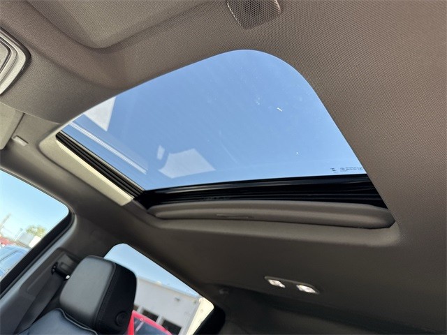 GMC Sierra 1500 Vehicle Full-screen Gallery Image 22