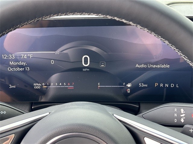 Buick Enclave Vehicle Full-screen Gallery Image 15