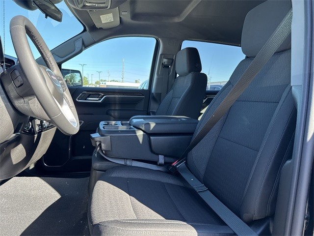 GMC Sierra 1500 Vehicle Full-screen Gallery Image 11