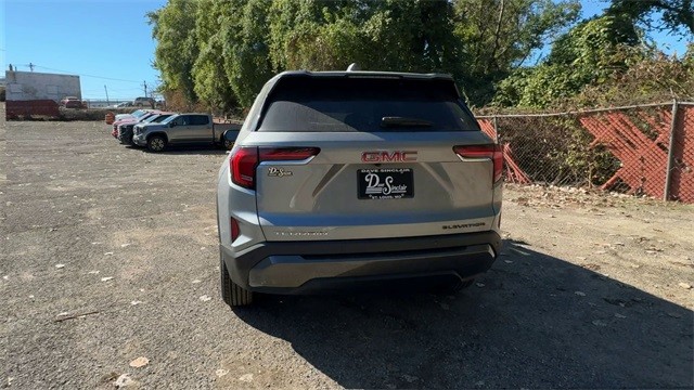 GMC Terrain Vehicle Full-screen Gallery Image 07