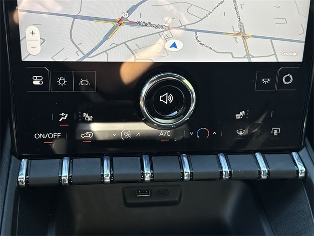 GMC Terrain Vehicle Full-screen Gallery Image 19