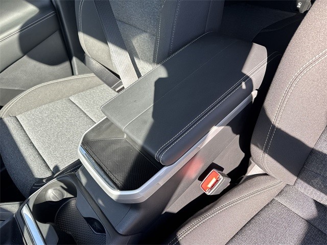 GMC Terrain Vehicle Full-screen Gallery Image 21